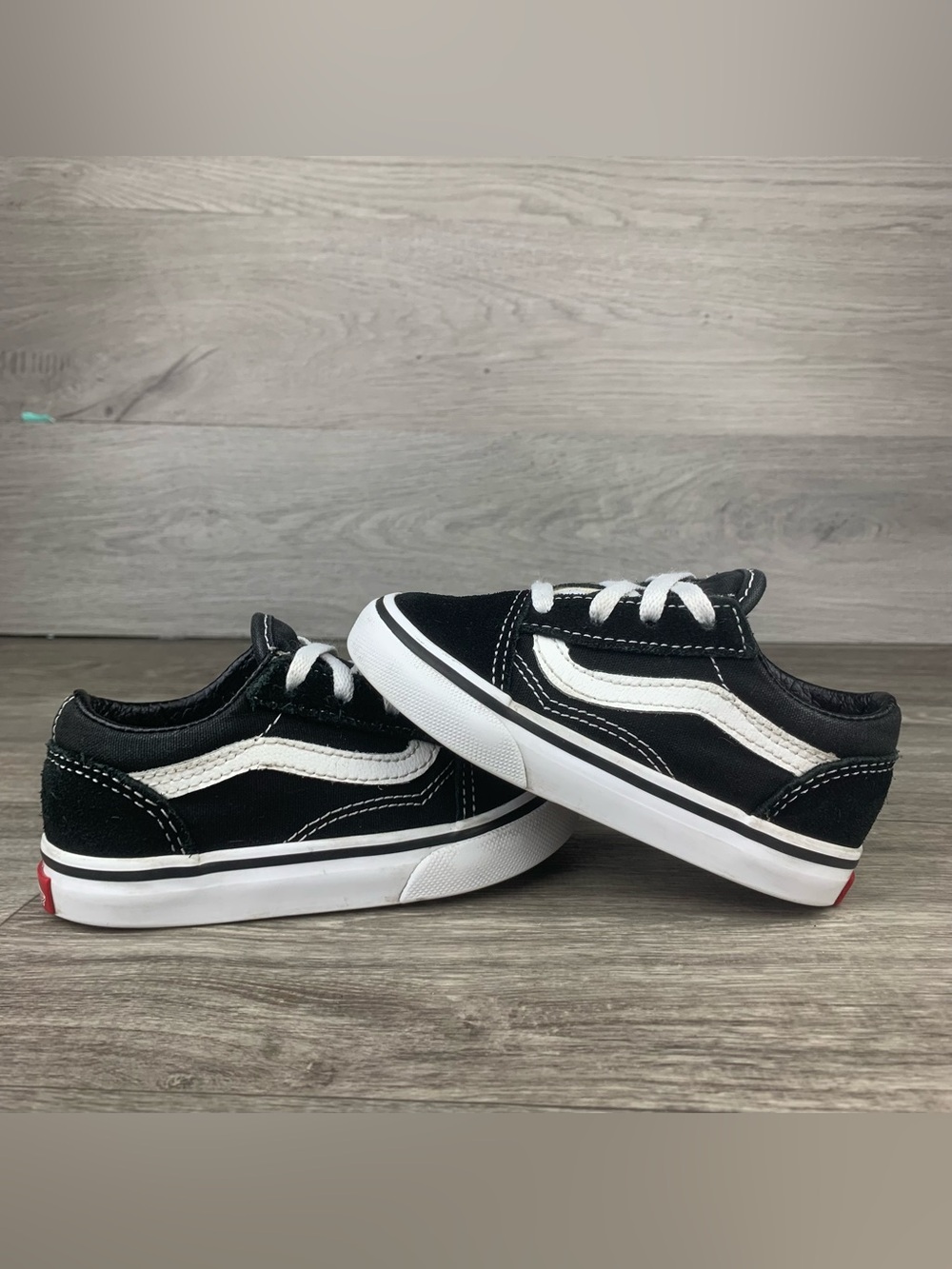 Black/White Toddler/Girls/Boys Vans old skool sk8 shoes size 6